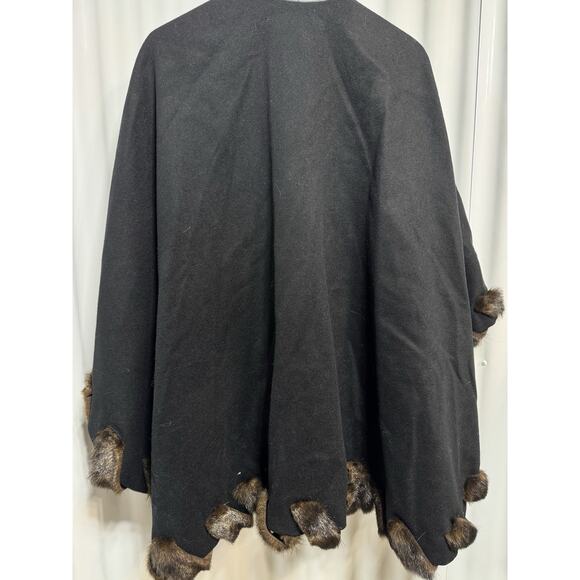 Donna Salyers Fabulous Furs OS Jet Black Cape W/Leopard Fur Accents Made In USA - Picture 4 of 8